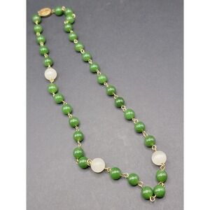 VTG  Chinese Green Jade Bead Necklace Gilt Silver Filigree Clasp Nephrite 8mm